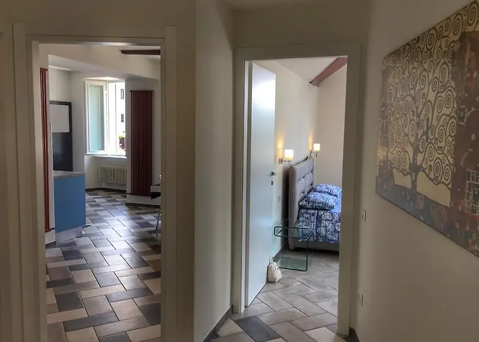 Lejlighed Ranzoni 3 Sub. 1 *