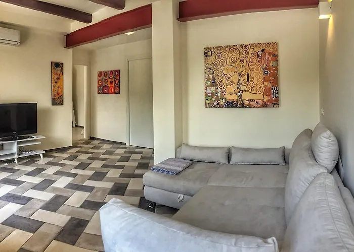 Lejlighed Ranzoni 3 Sub. 1